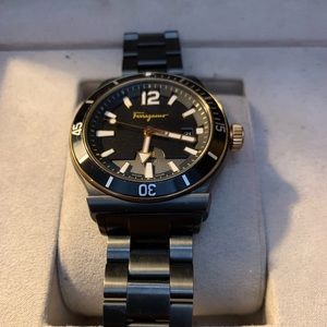 Salvatore ferragamo watch